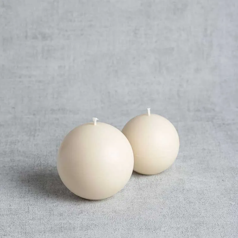 Bougies naturelles rondes en cire de colza, modèles 6,5 cm et 8 cm, design minimaliste et épuré