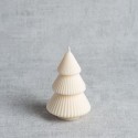 Bougie sapin de Noël rainuré - naturelle et artisanale - crème - Ø 8 cm - H 12 cm - 100% cire de colza