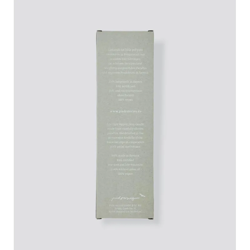 Packaging Papaya Sand – Une présentation soignée pour des bougies artisanales colorées.